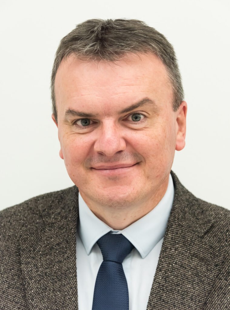 Mariusz Krystian
